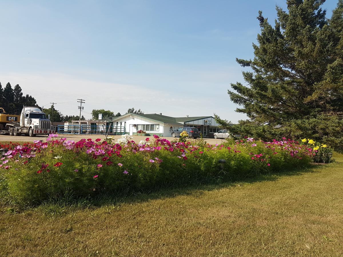 Spruce Woods Inn Glenboro Zewnętrze zdjęcie